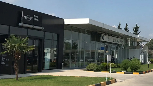 Ağaçlı Oto
